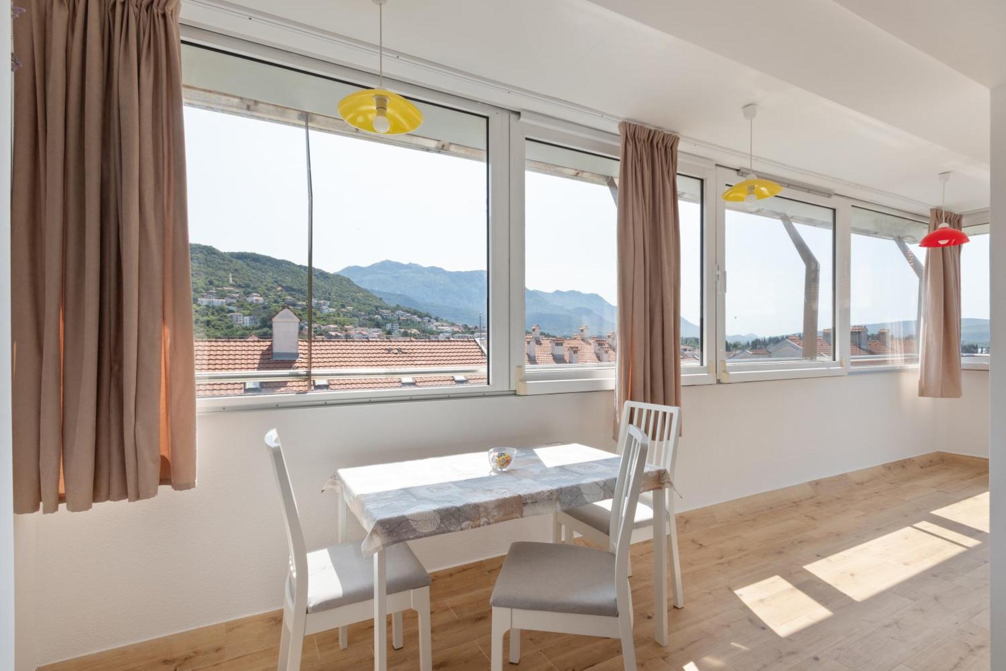 Apartment Dv Magnolia Tivat Ngoại thất bức ảnh